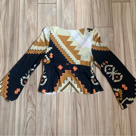 FARM Rio Multicolor Geometric Blouse - Picture 7 of 8